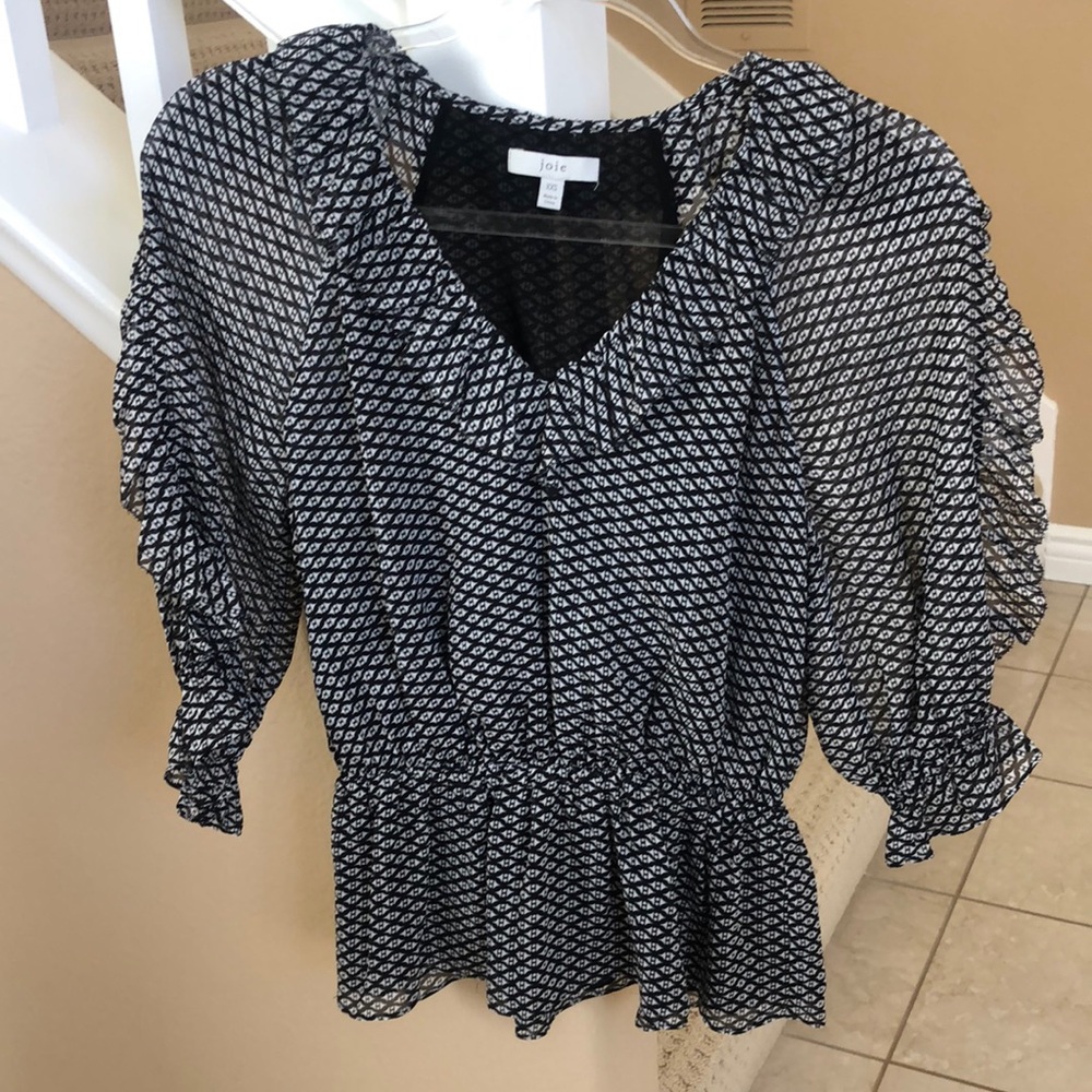 Joie XXS Silk top NWOT